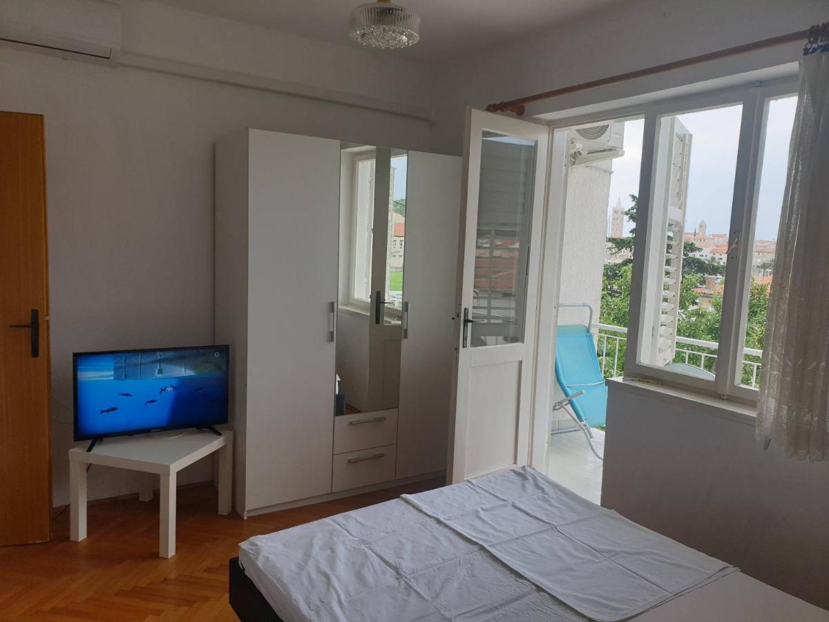 Apartments Toni Banjol المظهر الخارجي الصورة