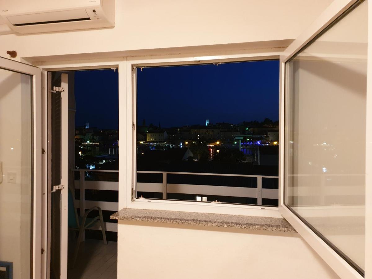 Apartments Toni Banjol المظهر الخارجي الصورة