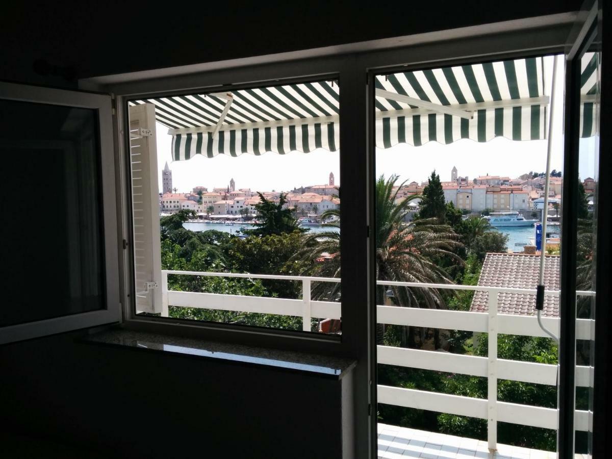 Apartments Toni Banjol المظهر الخارجي الصورة