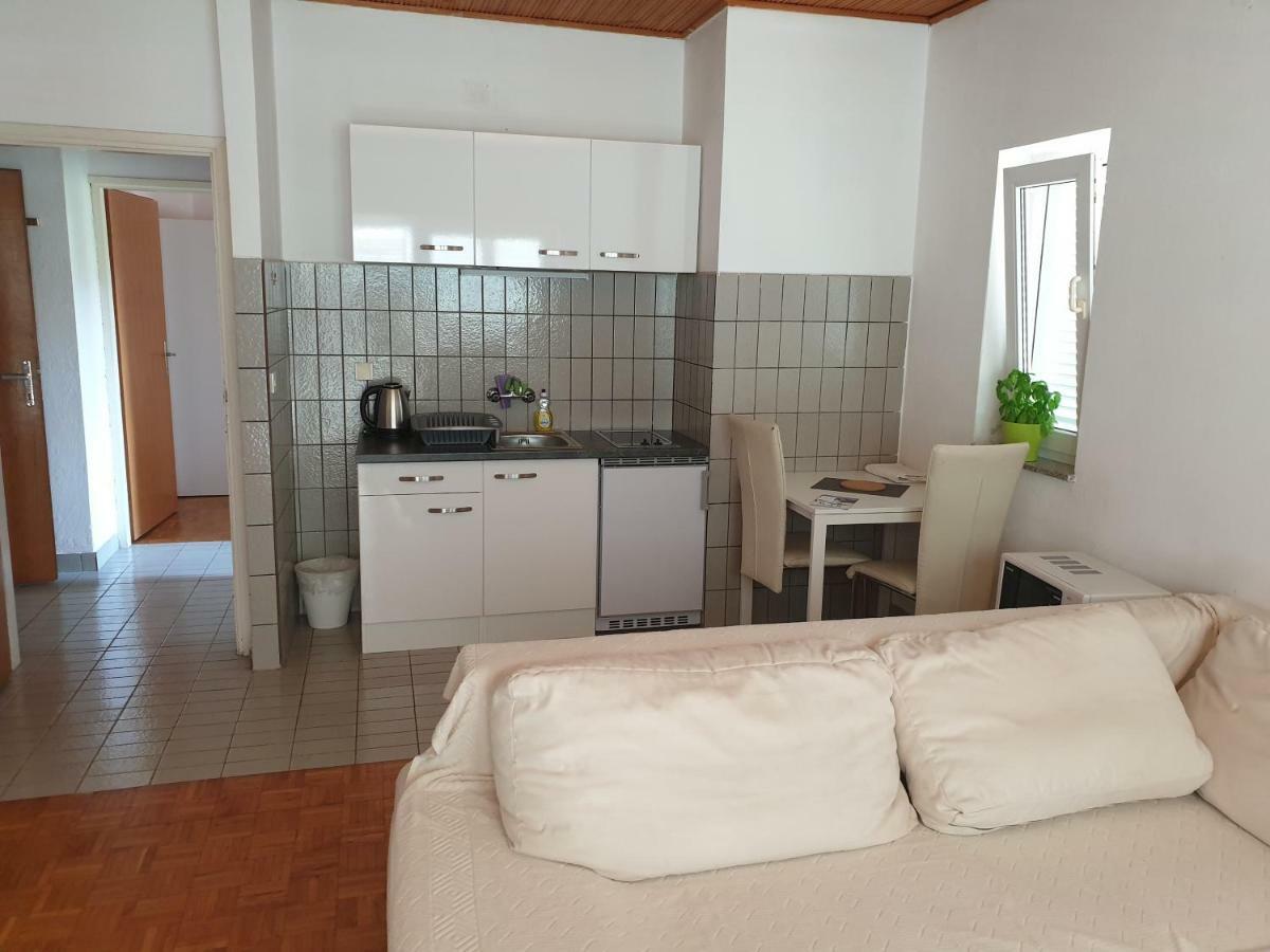 Apartments Toni Banjol المظهر الخارجي الصورة
